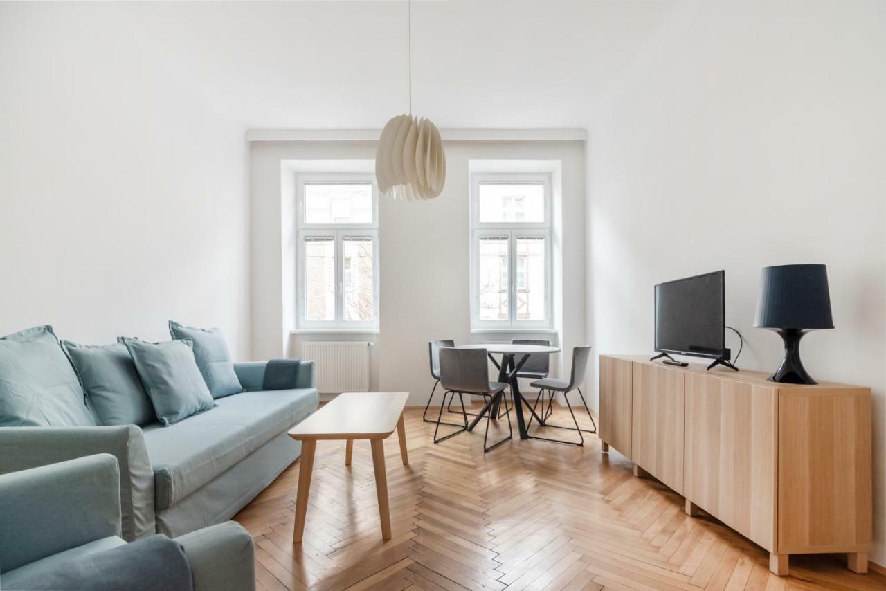 Universum Apartment 2 Wiedeń Zewnętrze zdjęcie