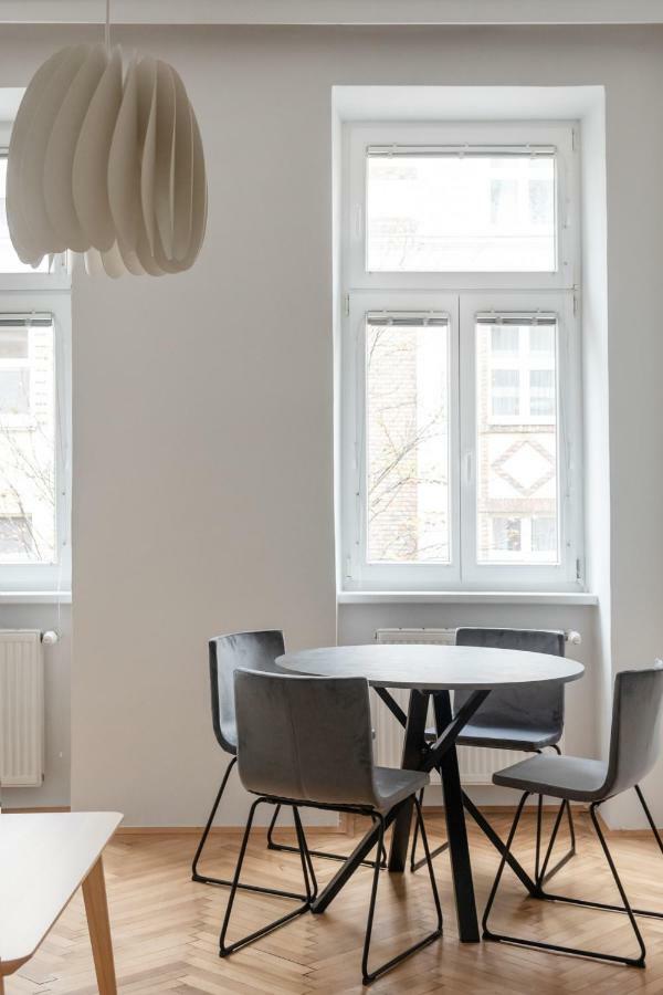 Universum Apartment 2 Wiedeń Zewnętrze zdjęcie