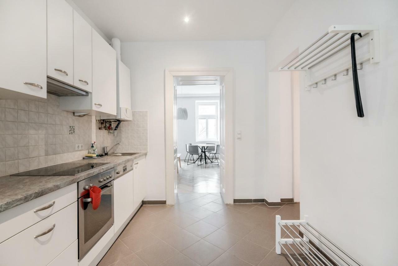 Universum Apartment 2 Wiedeń Zewnętrze zdjęcie