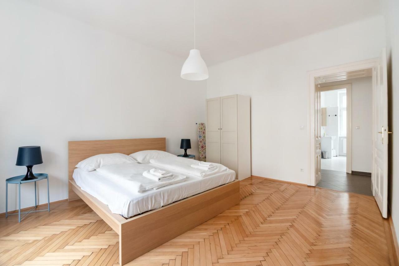 Universum Apartment 2 Wiedeń Zewnętrze zdjęcie