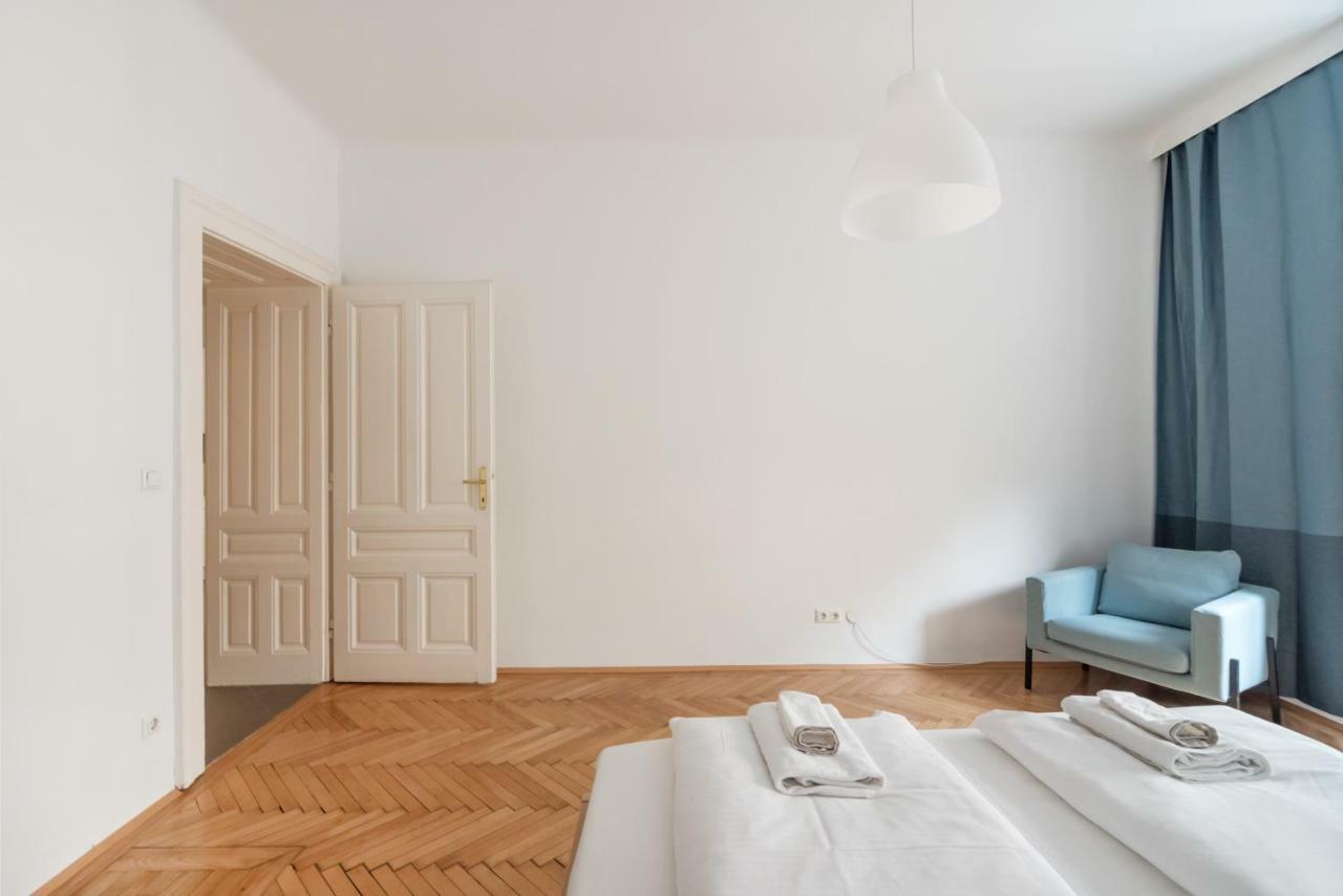 Universum Apartment 2 Wiedeń Zewnętrze zdjęcie