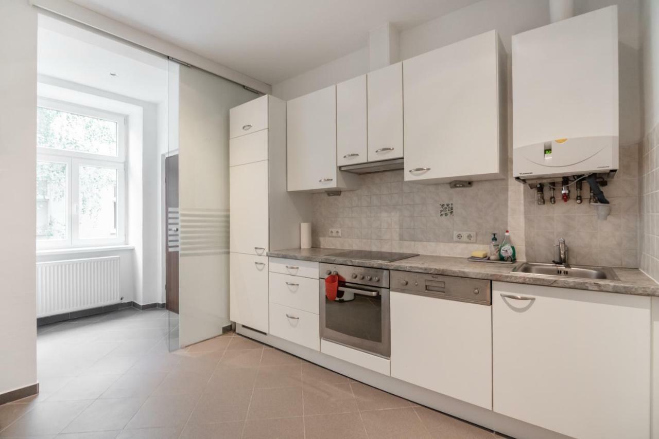 Universum Apartment 2 Wiedeń Zewnętrze zdjęcie